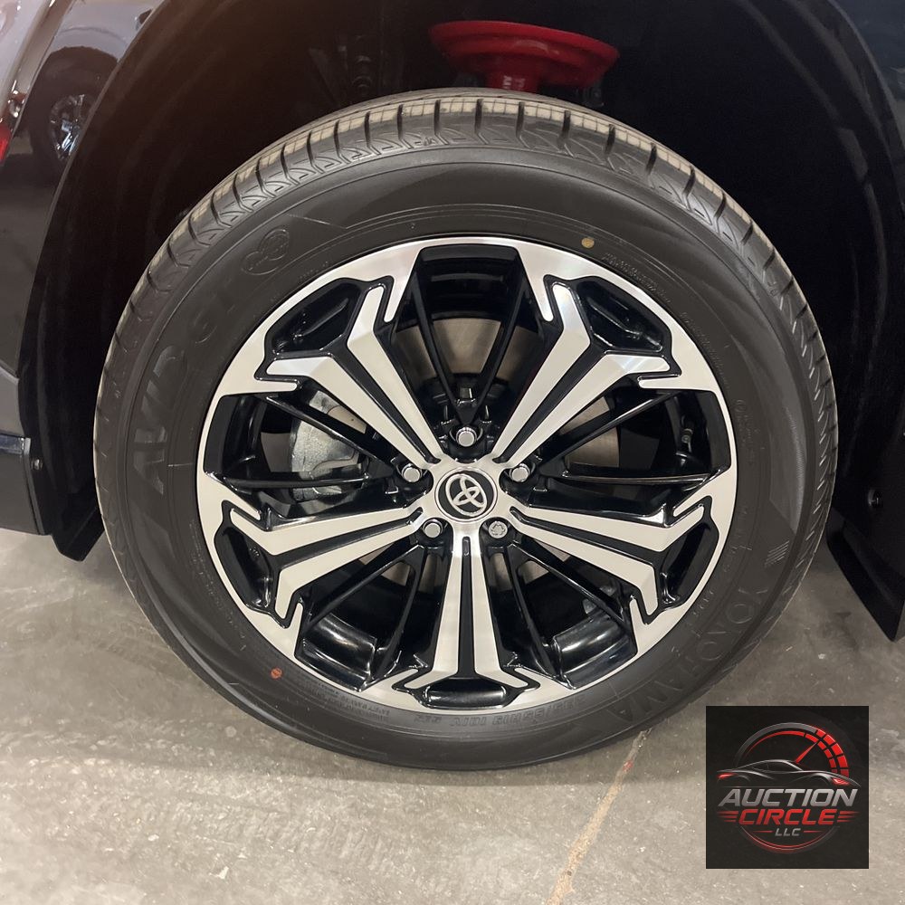 2025 Toyota RAV4 PHEV XSE 4D SUV AWD