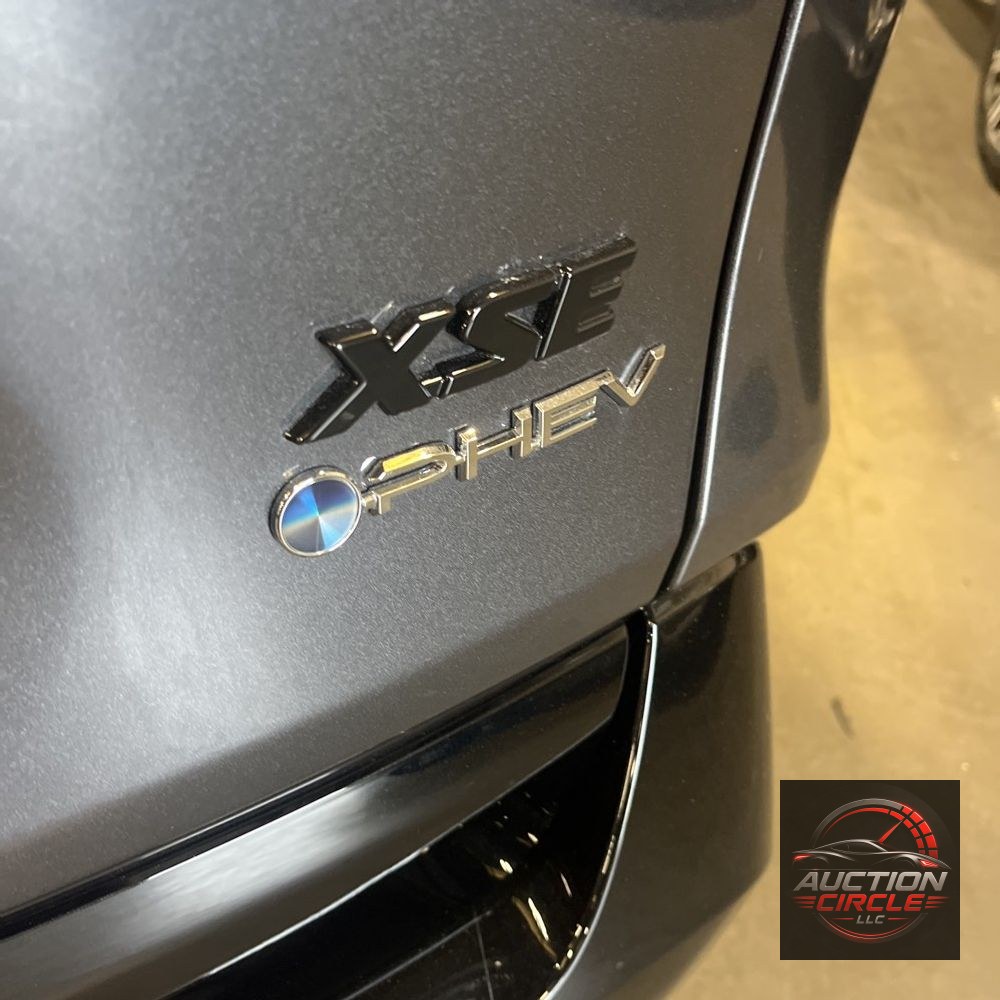 2025 Toyota RAV4 PHEV XSE 4D SUV AWD