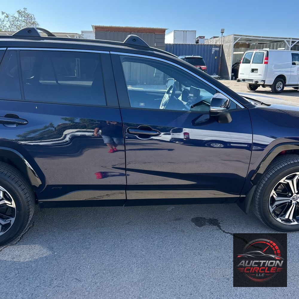 2025 Toyota RAV4 Plug-in Hybrid XSE