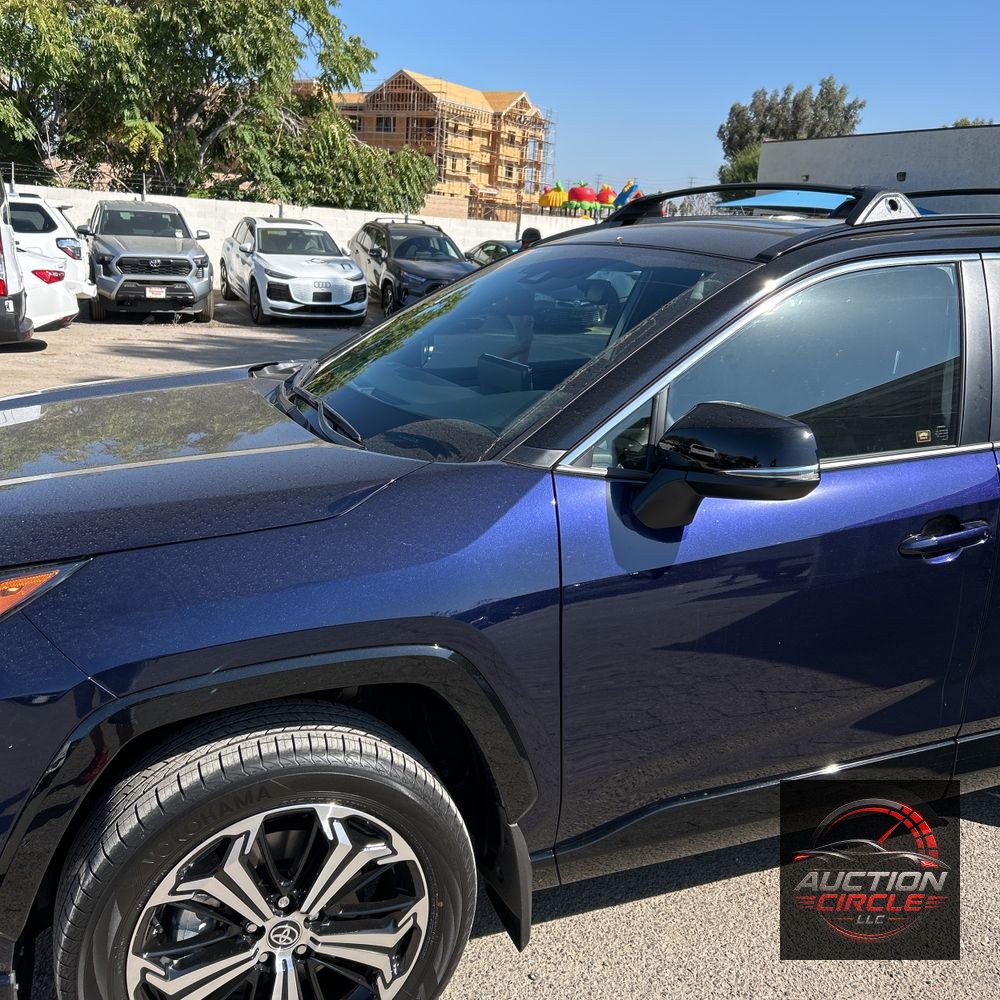 2025 Toyota RAV4 Plug-in Hybrid XSE