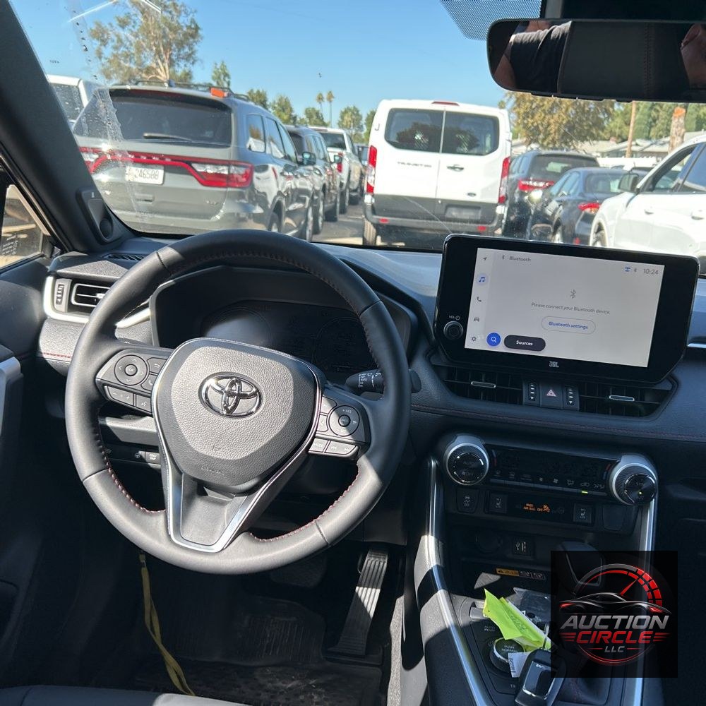 2025 Toyota RAV4 Plug-in Hybrid XSE
