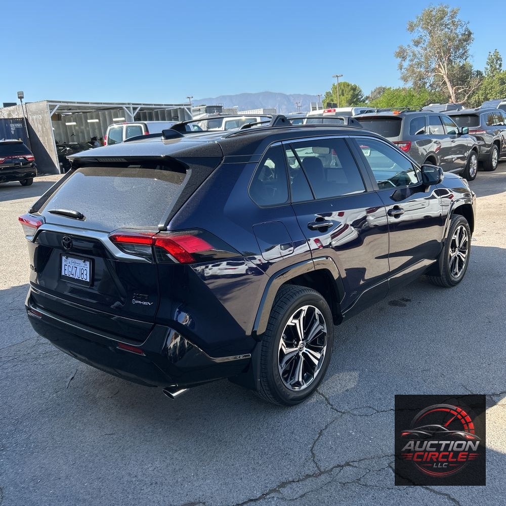 2025 Toyota RAV4 Plug-in Hybrid XSE
