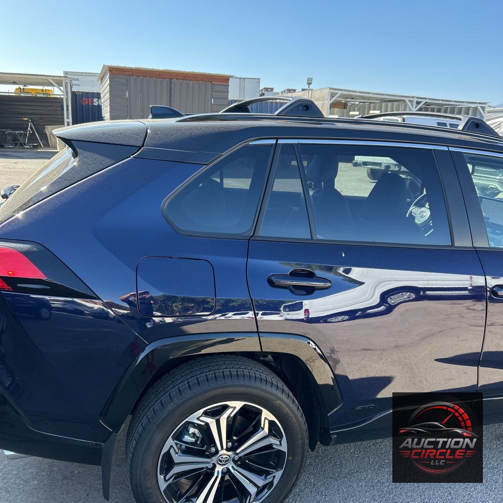 2025 Toyota RAV4 Plug-in Hybrid XSE