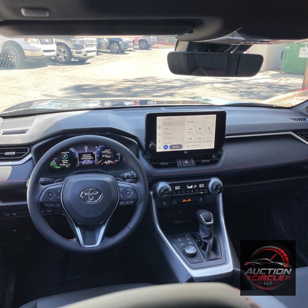 2025 Toyota RAV4 Plug-in Hybrid XSE