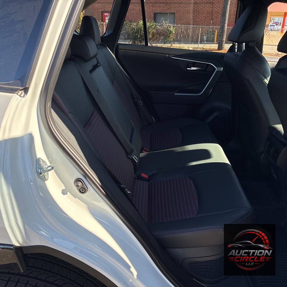 2025 Toyota RAV4 Plug-in Hybrid XSE