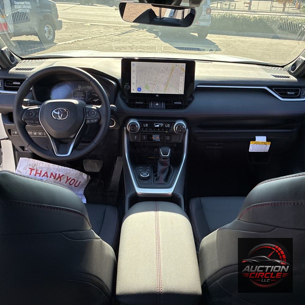 2025 Toyota RAV4 Plug-in Hybrid XSE