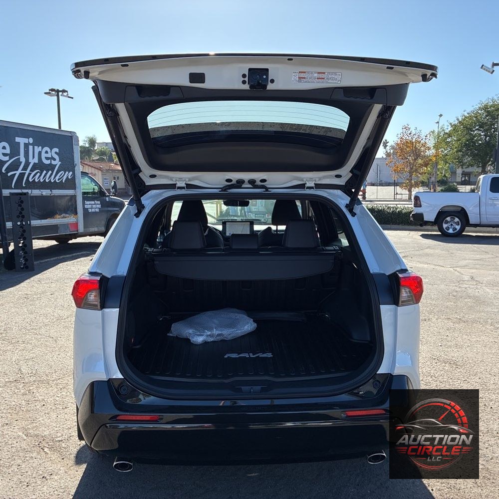 2025 Toyota RAV4 Plug-in Hybrid XSE