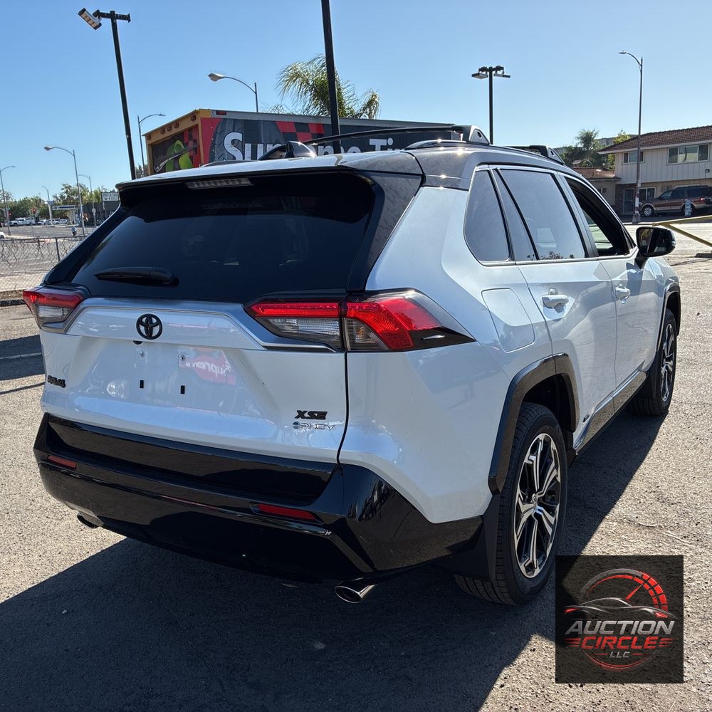 2025 Toyota RAV4 Plug-in Hybrid XSE