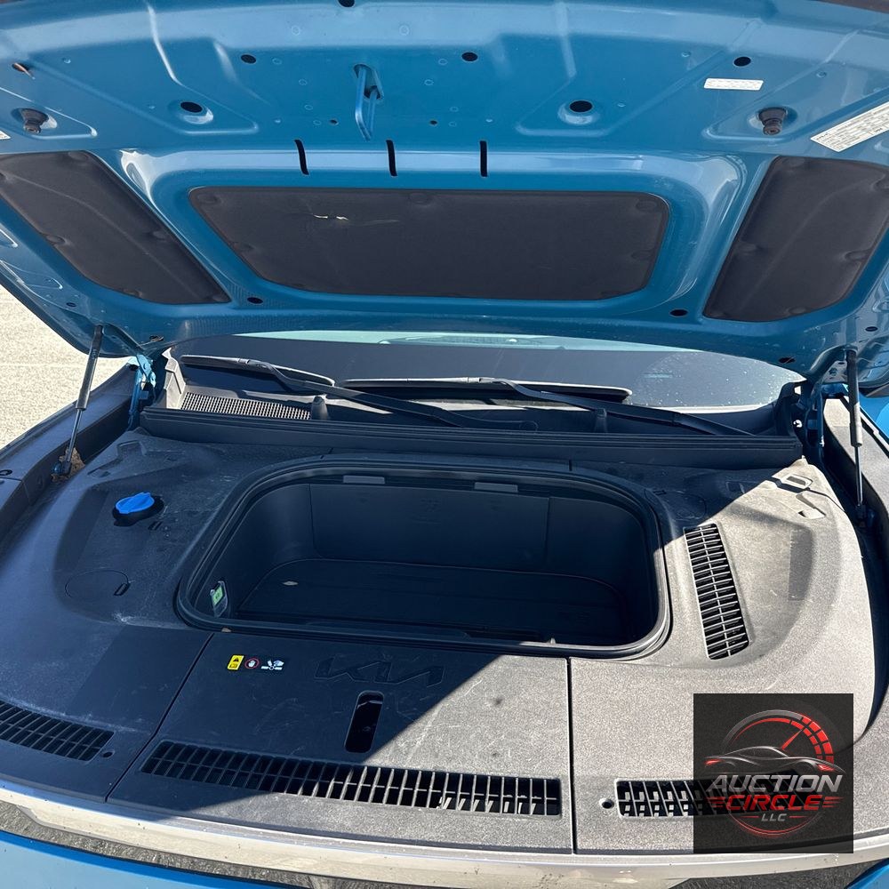 2024 Kia EV9 Land