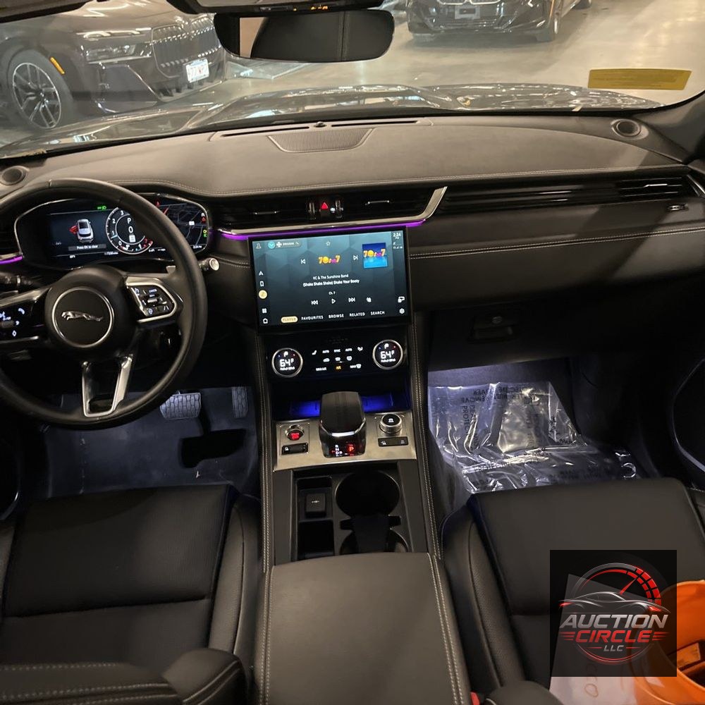 2025 Jaguar F-Pace P250 R-Dynamic S
