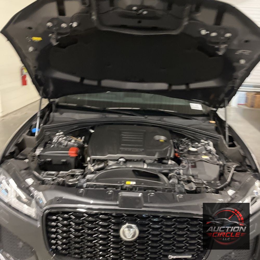 2025 Jaguar F-Pace P250 R-Dynamic S