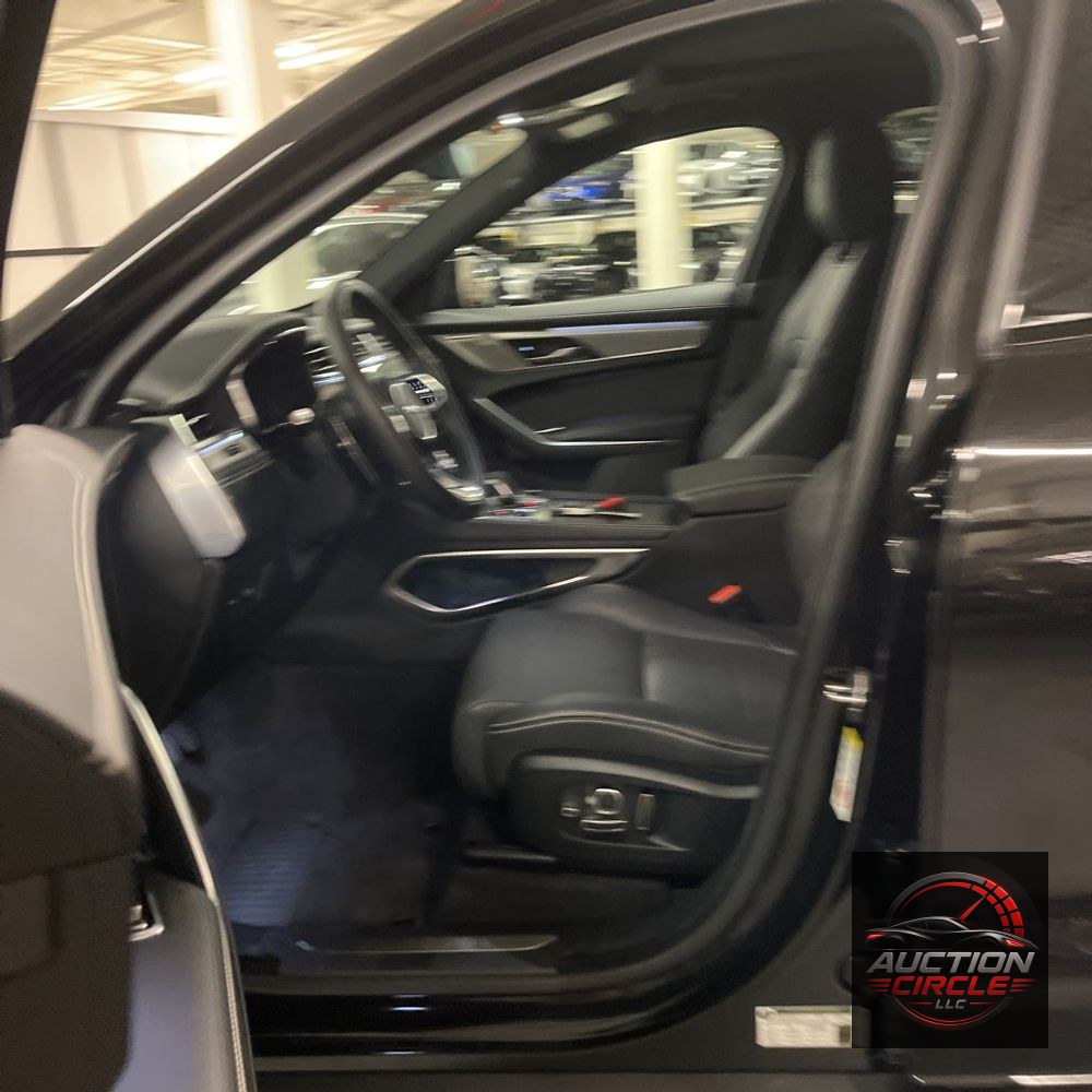 2025 Jaguar F-Pace P250 R-Dynamic S