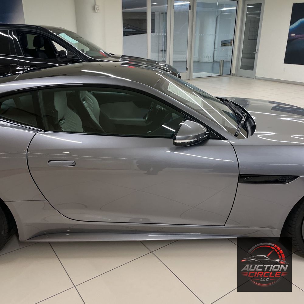 2022 Jaguar F-Type R