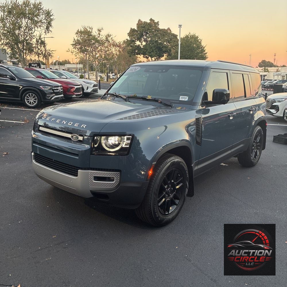 2024 Land Rover Defender 110 S P400