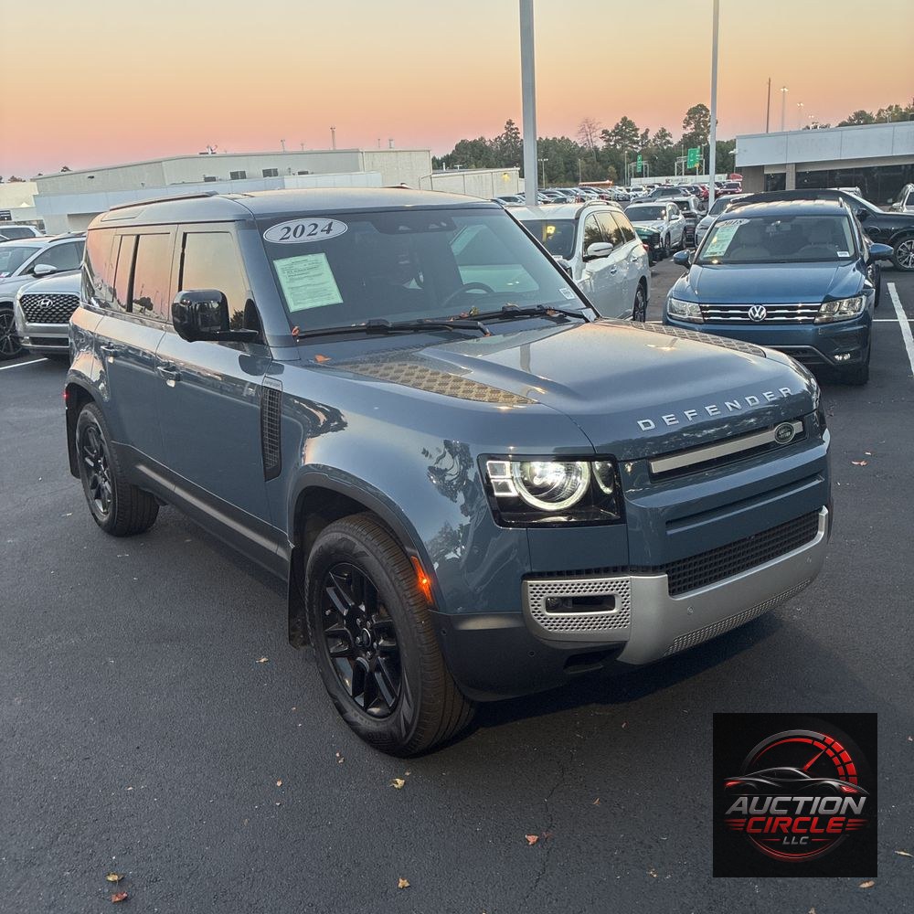 2024 Land Rover Defender 110 S P400