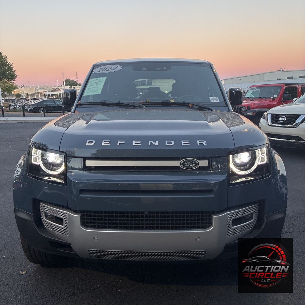 2024 Land Rover Defender 110 S P400