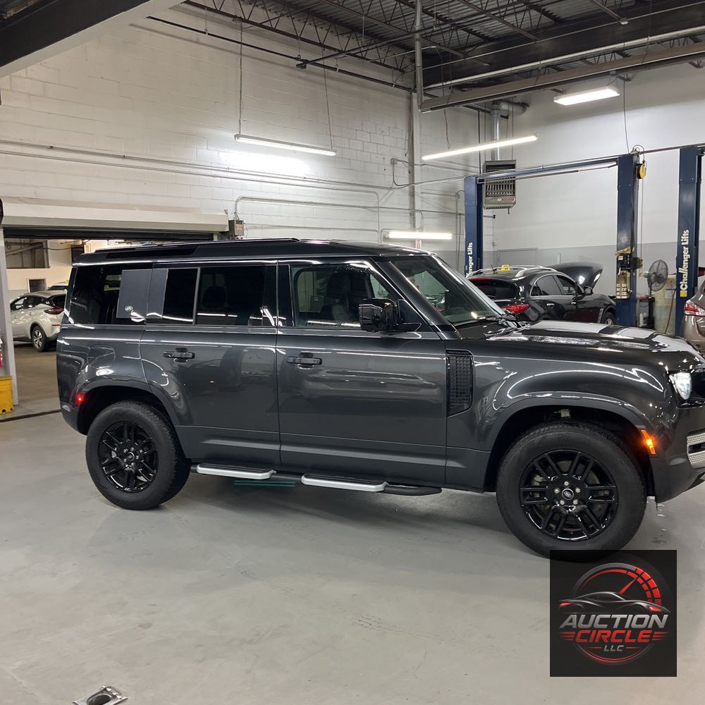 2023 Land Rover Defender 110 S