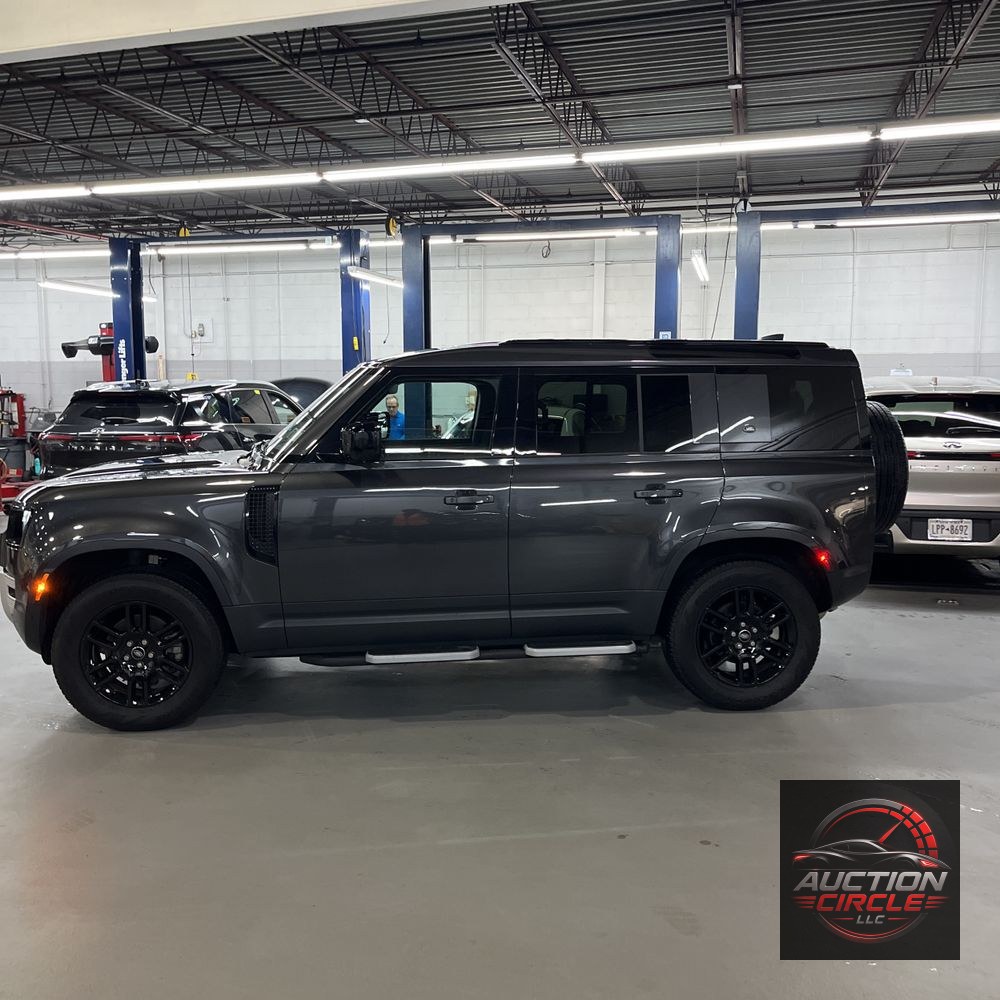 2023 Land Rover Defender 110 S