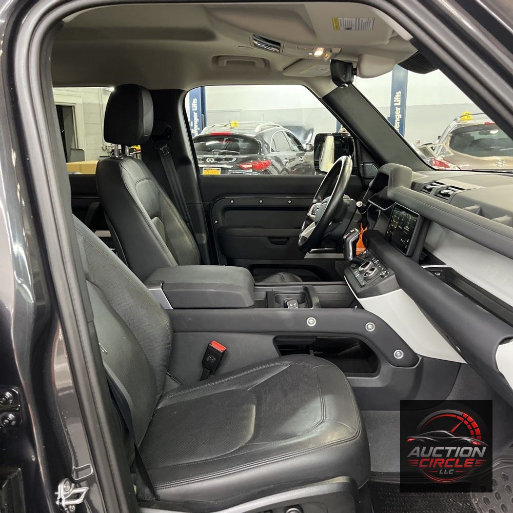 2023 Land Rover Defender 110 S