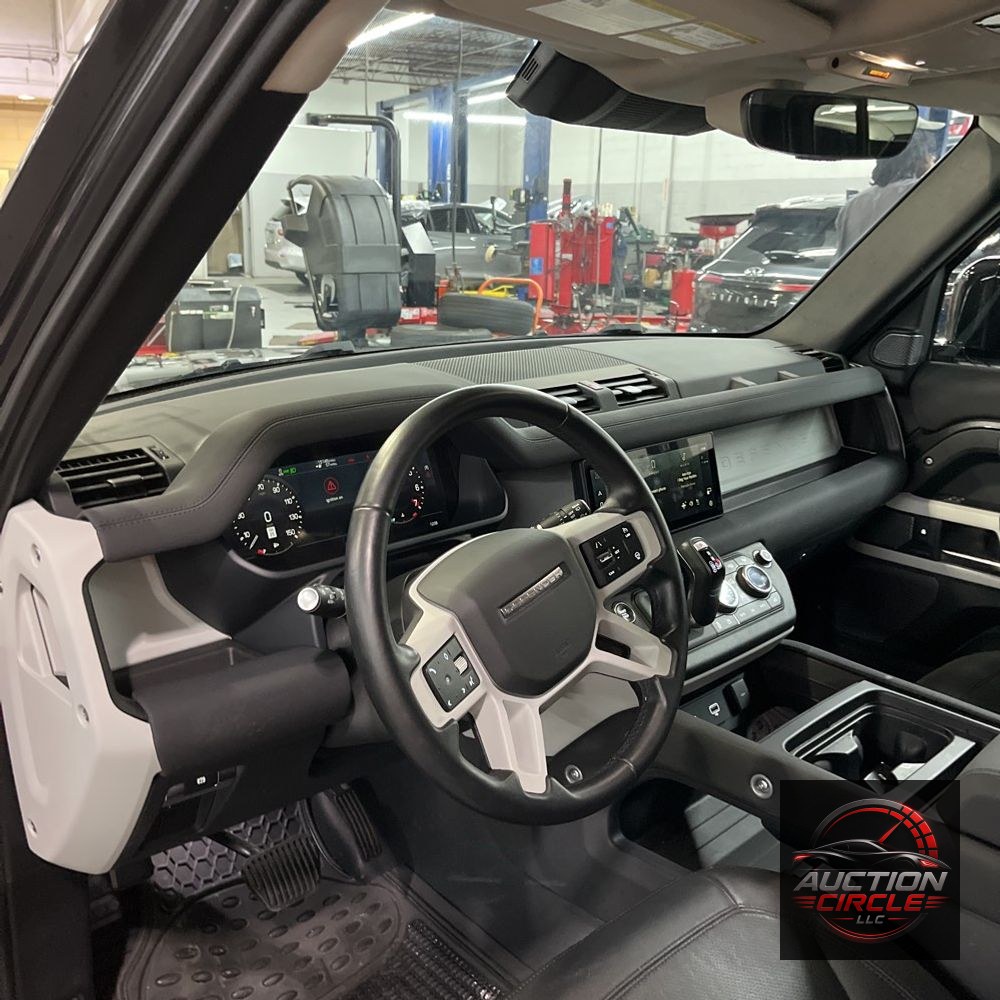 2023 Land Rover Defender 110 S