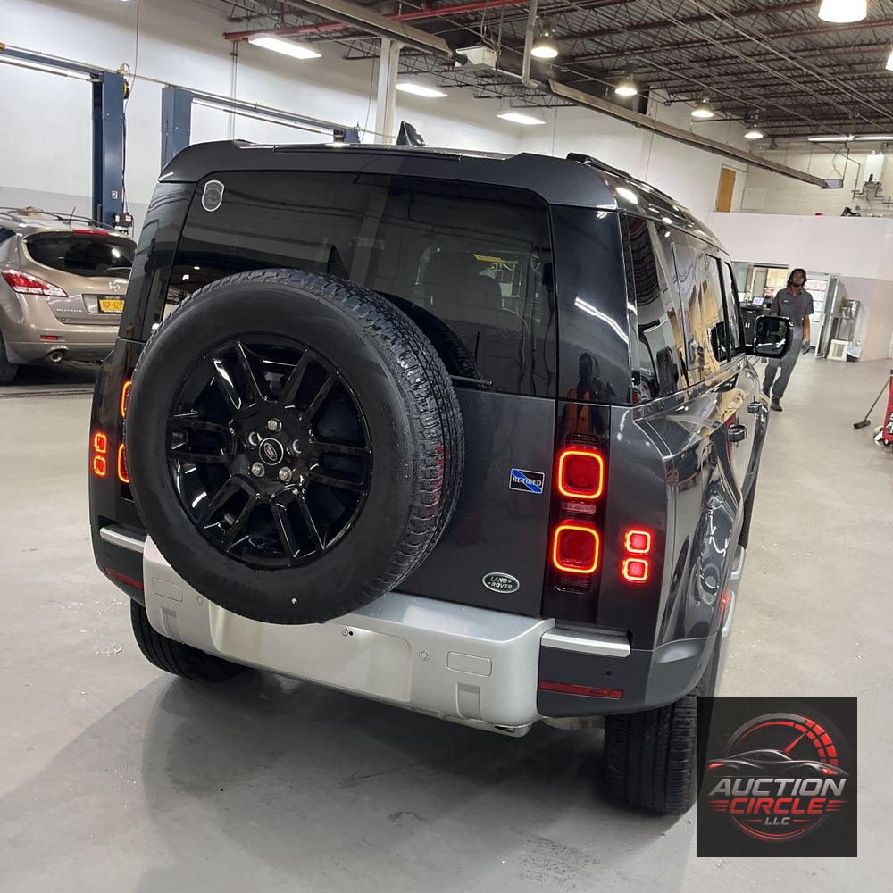 2023 Land Rover Defender 110 S
