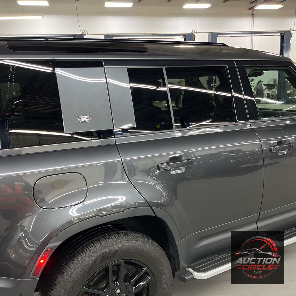 2023 Land Rover Defender 110 S
