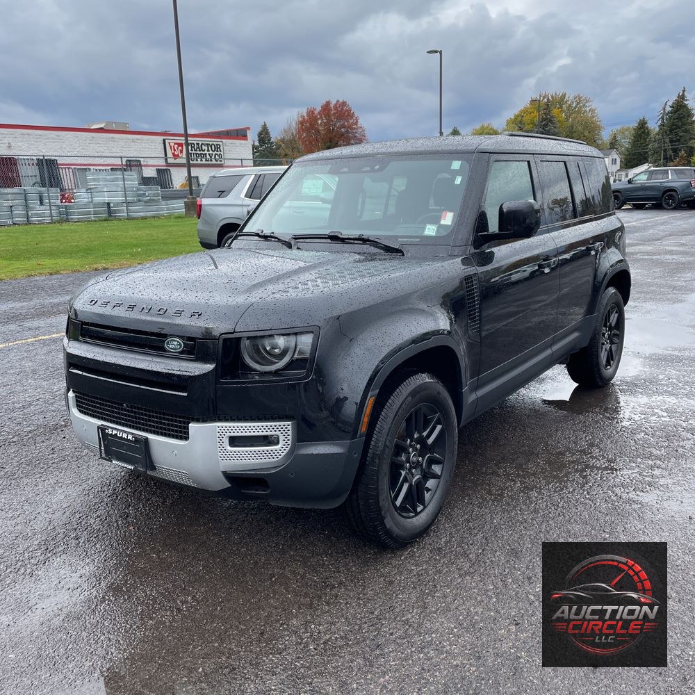 2025 Land Rover Defender 110 S P300