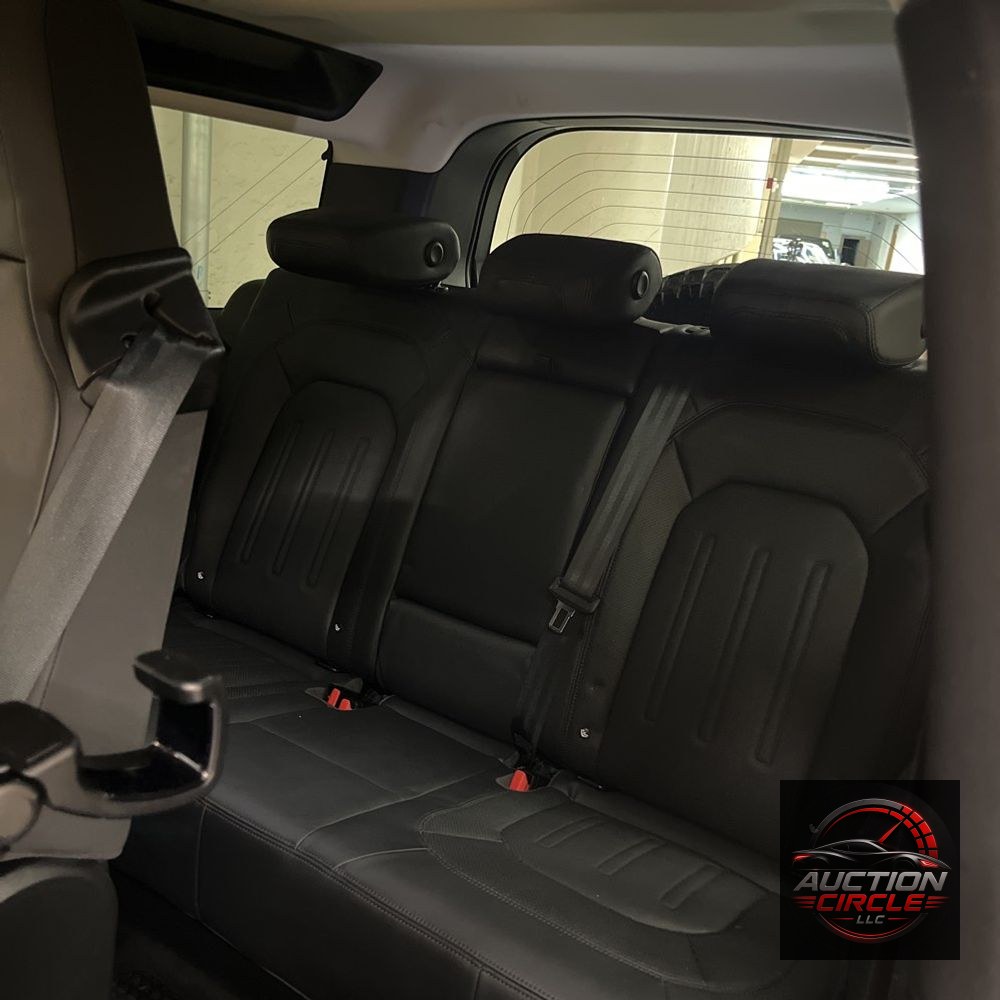 2021 Land Rover Defender 90 First Edition