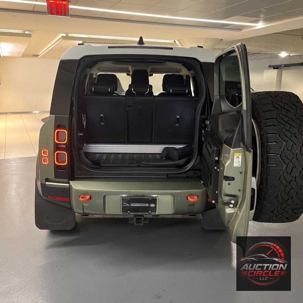 2021 Land Rover Defender 90 First Edition