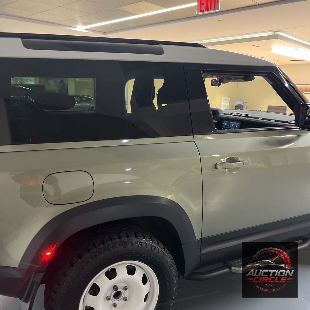 2021 Land Rover Defender 90 First Edition