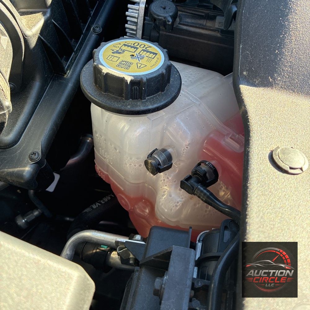 2024 Land Rover Defender 90 Carp Ed V8 P525