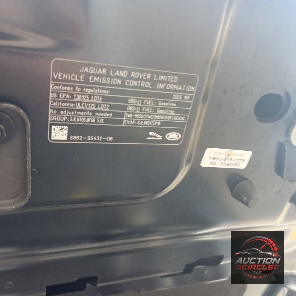 2025 Land Rover Defender 110 V8 P525