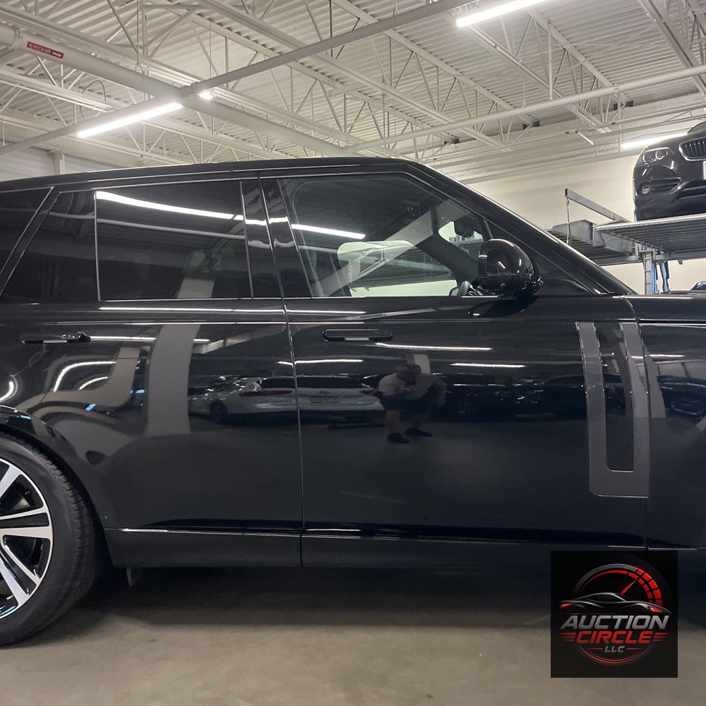 2023 Land Rover Range Rover P530 SE