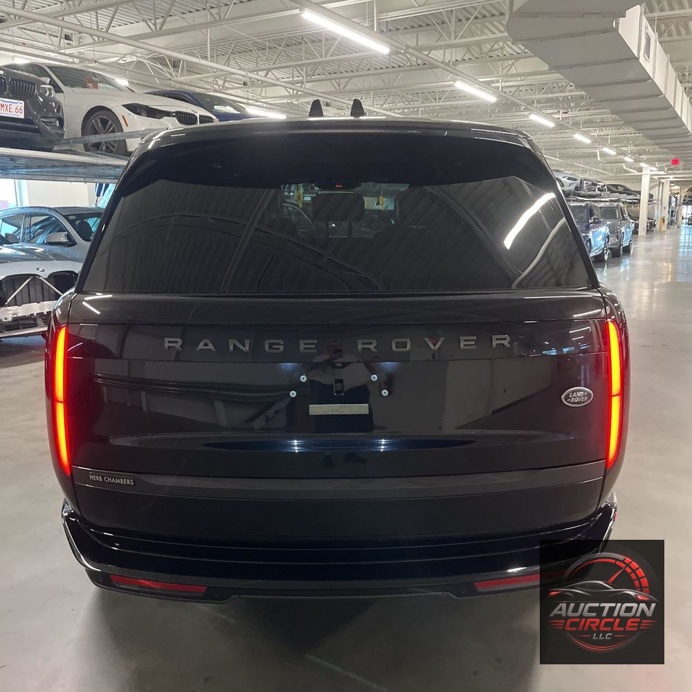 2023 Land Rover Range Rover P530 SE