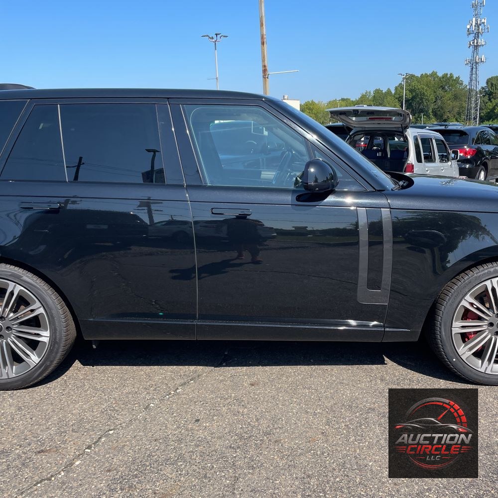 2023 Land Rover Range Rover SE