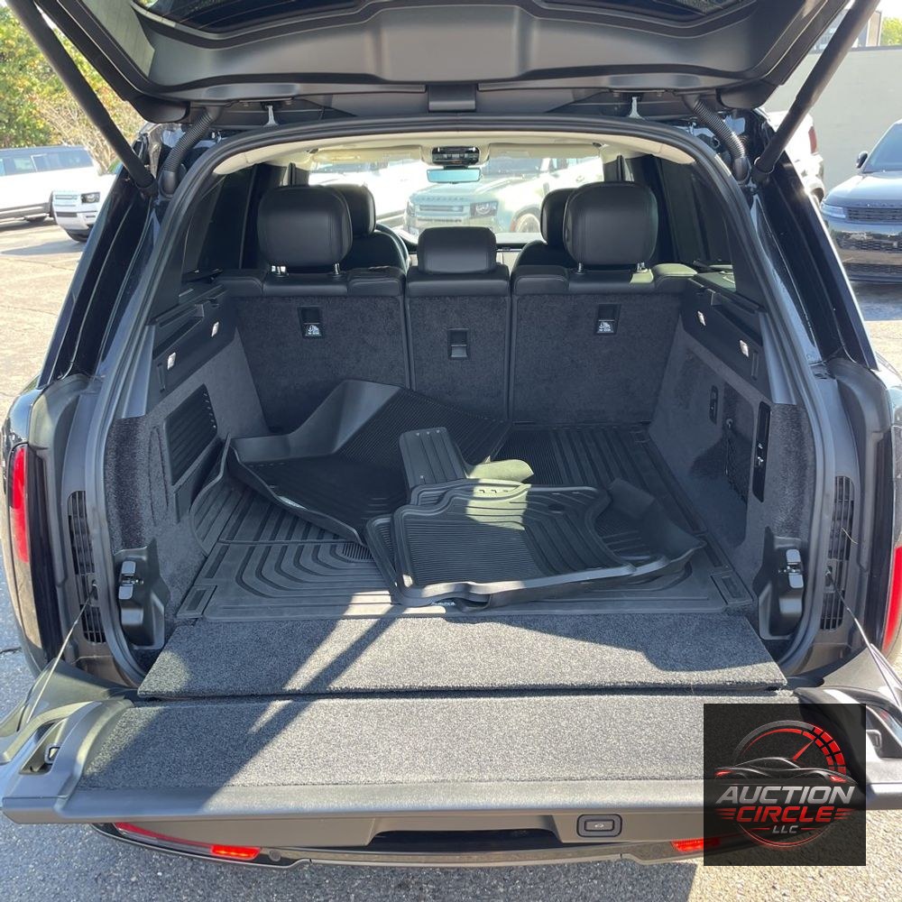 2023 Land Rover Range Rover SE