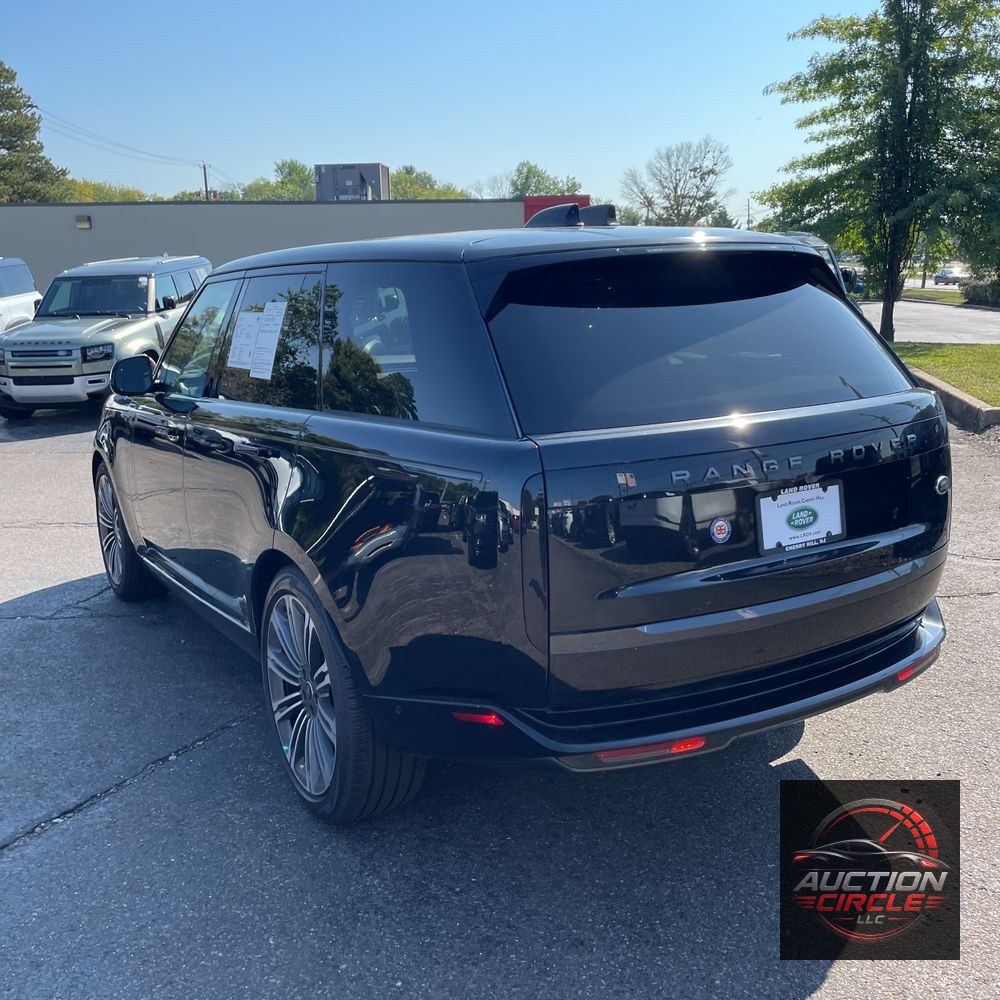 2023 Land Rover Range Rover SE