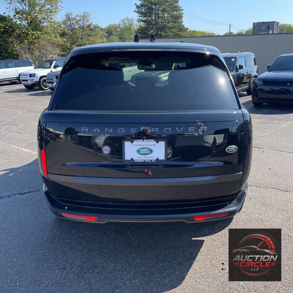 2023 Land Rover Range Rover SE