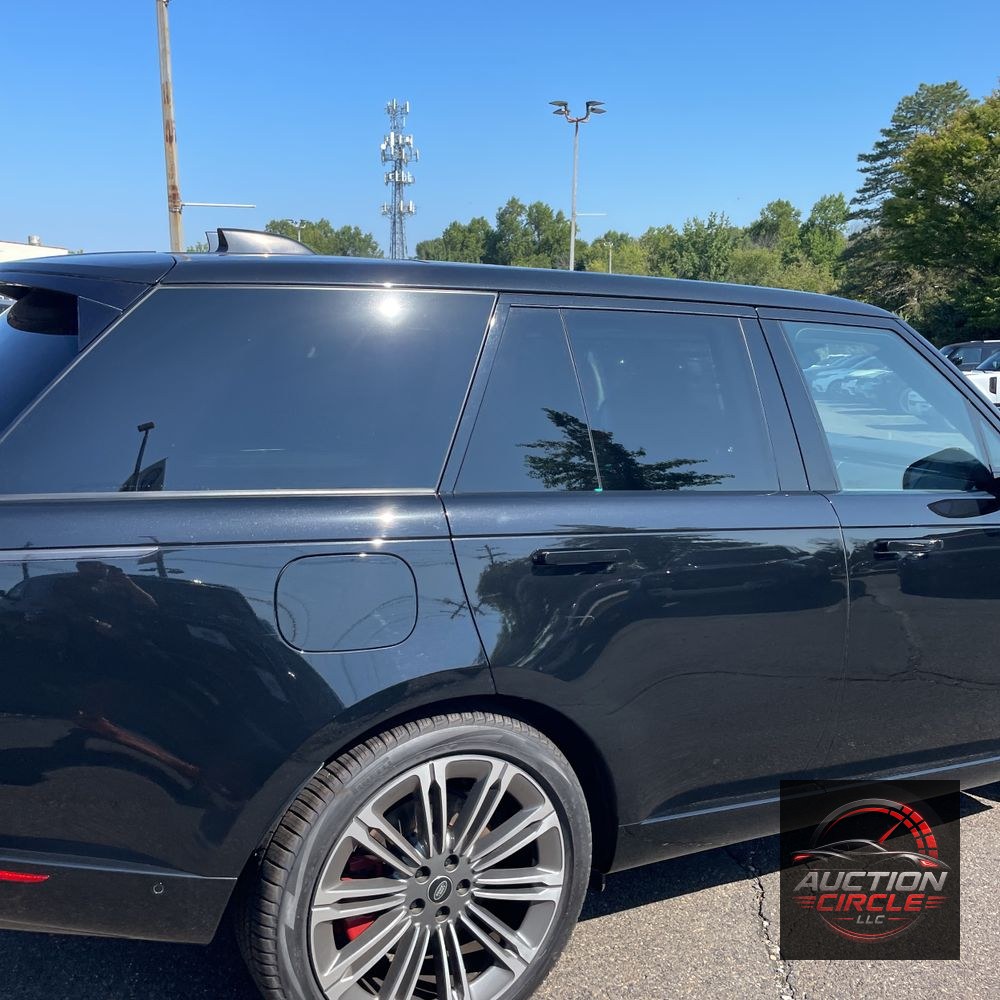 2023 Land Rover Range Rover SE
