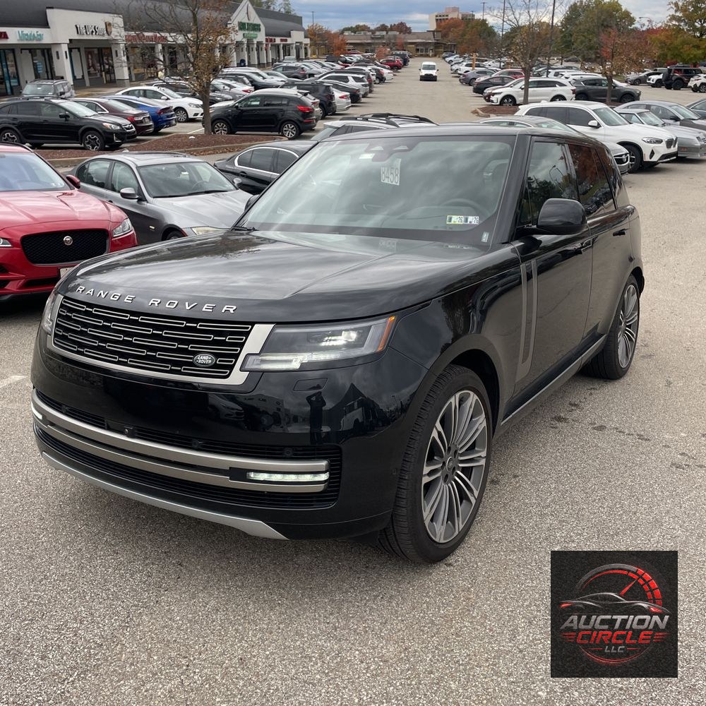 2025 Land Rover Range Rover SE P530