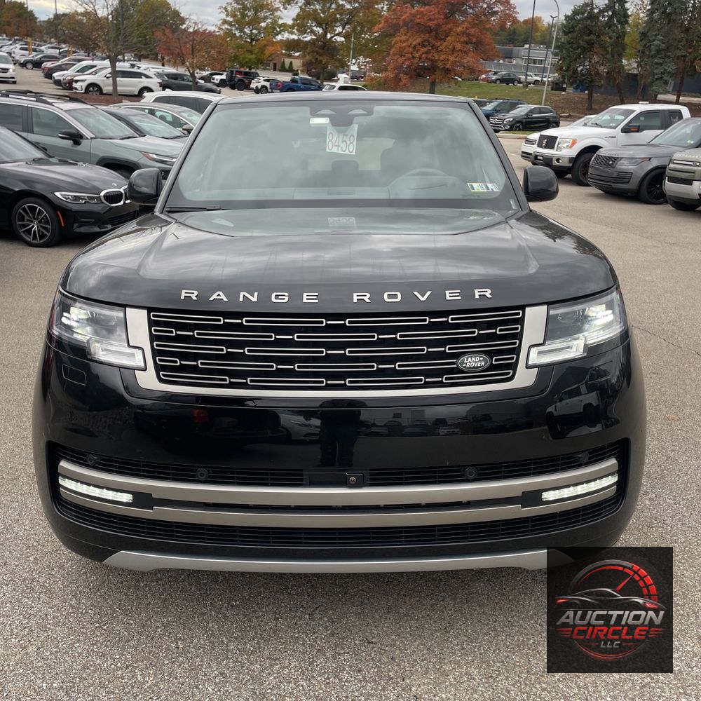 2025 Land Rover Range Rover SE P530