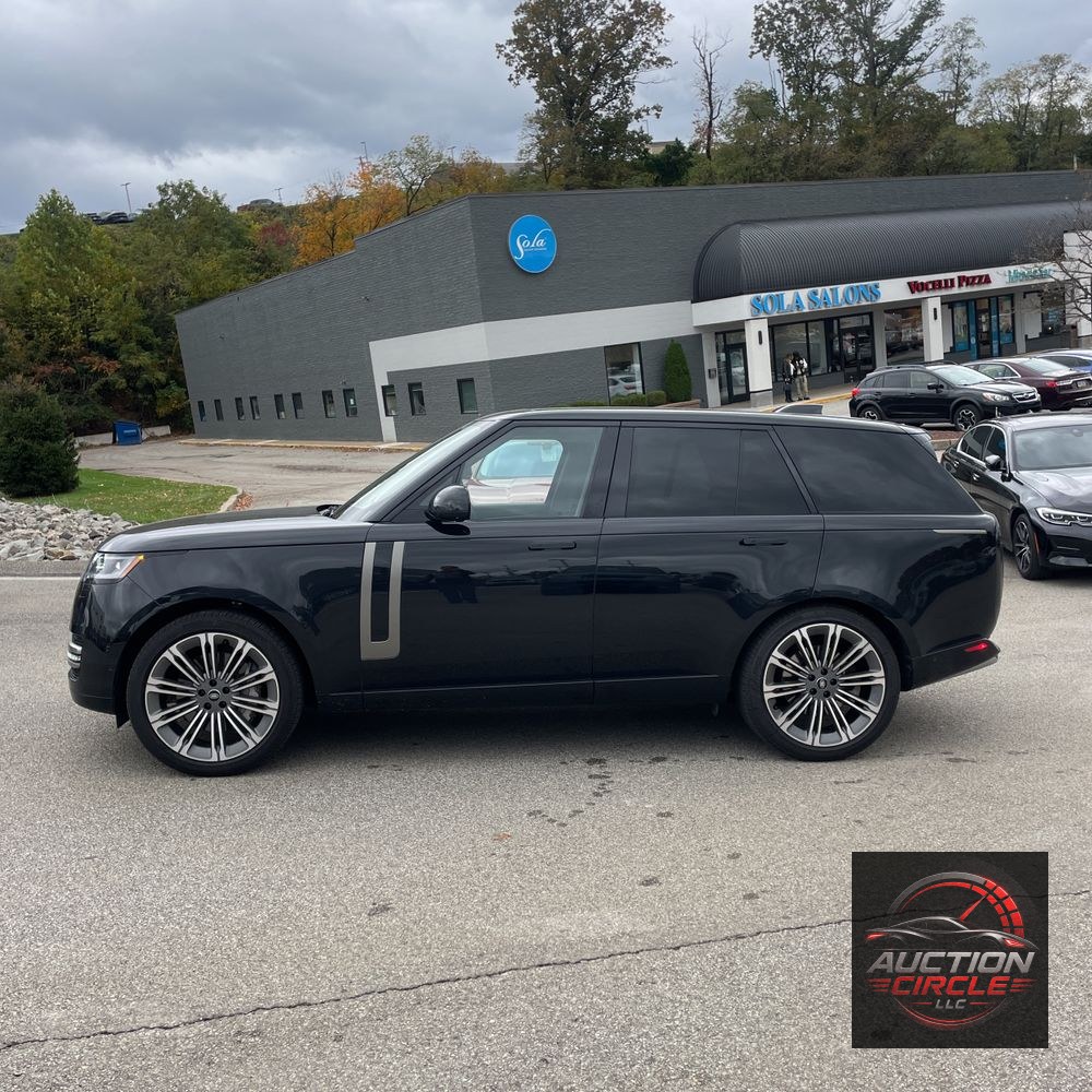 2025 Land Rover Range Rover SE P530
