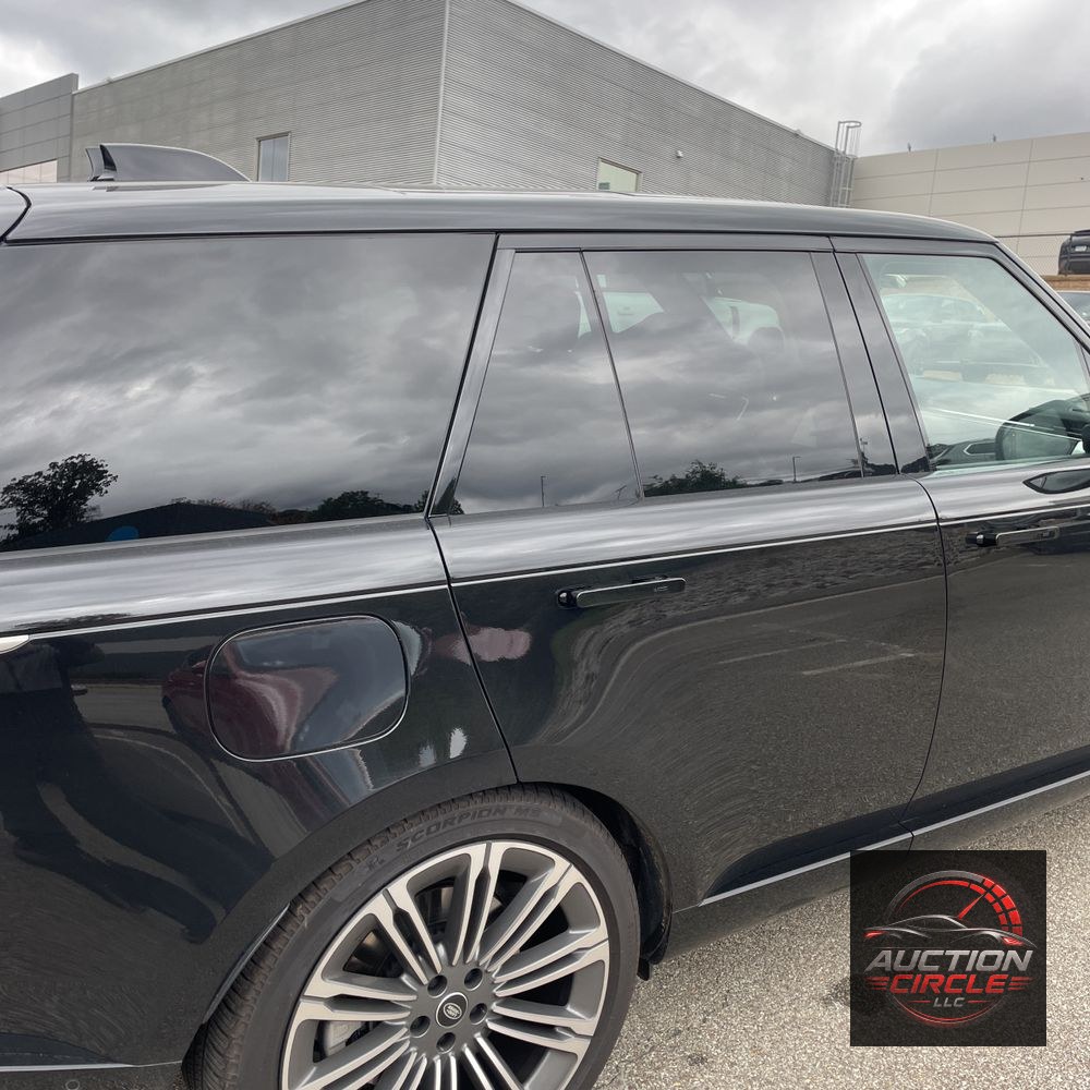 2025 Land Rover Range Rover SE P530