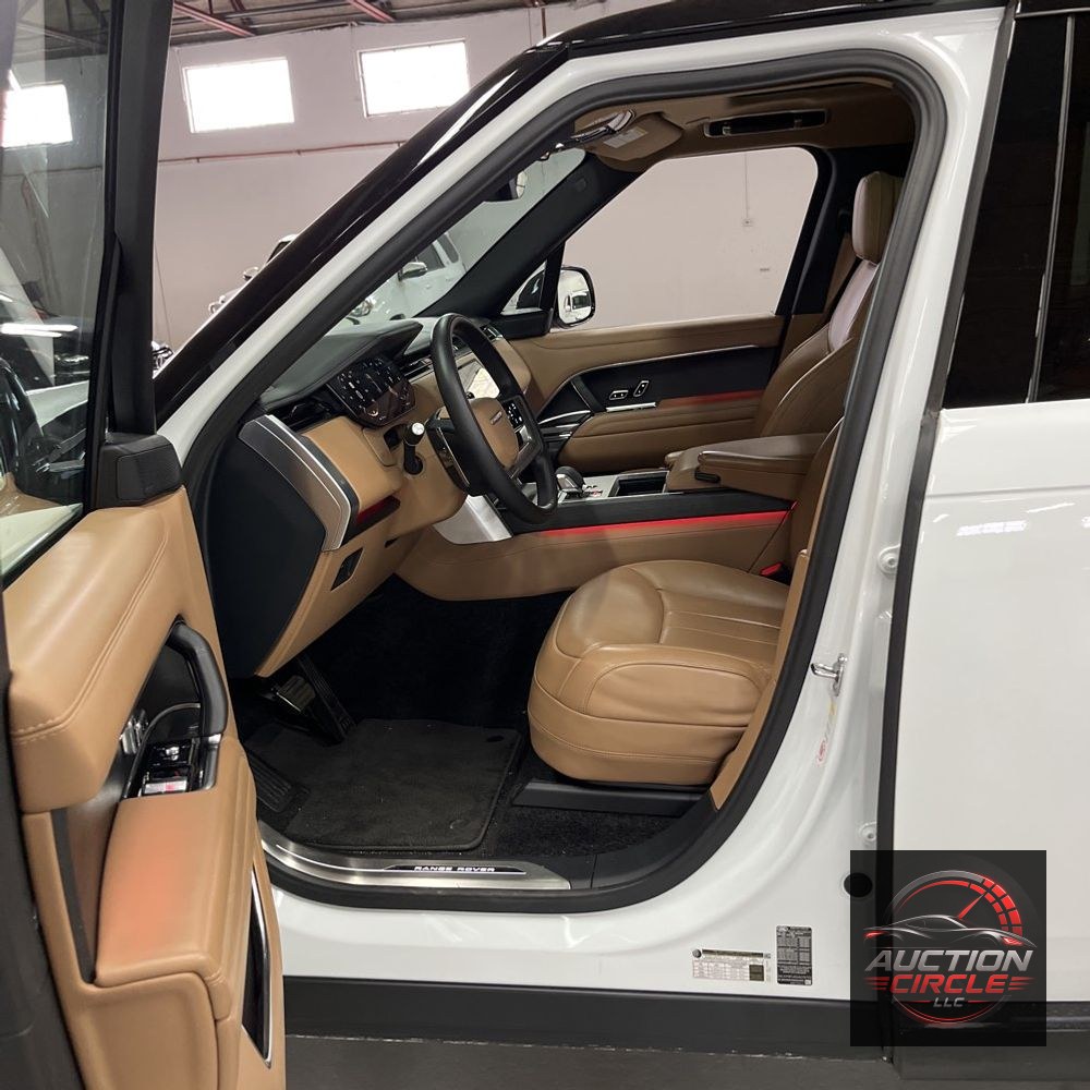 2025 Land Rover Range Rover P400 SE