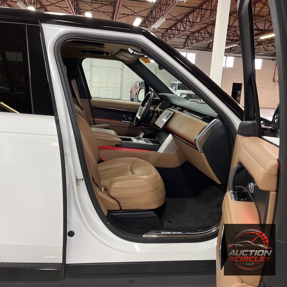2025 Land Rover Range Rover P400 SE