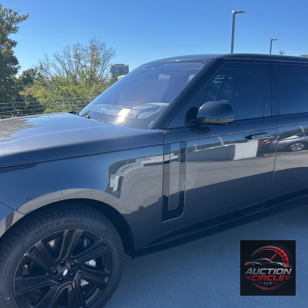 2023 Land Rover Range Rover P530 SE LWB
