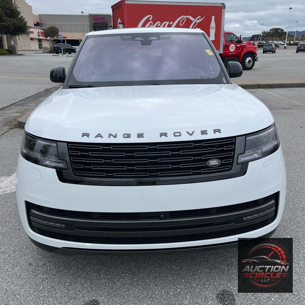 2023 Land Rover Range Rover SE