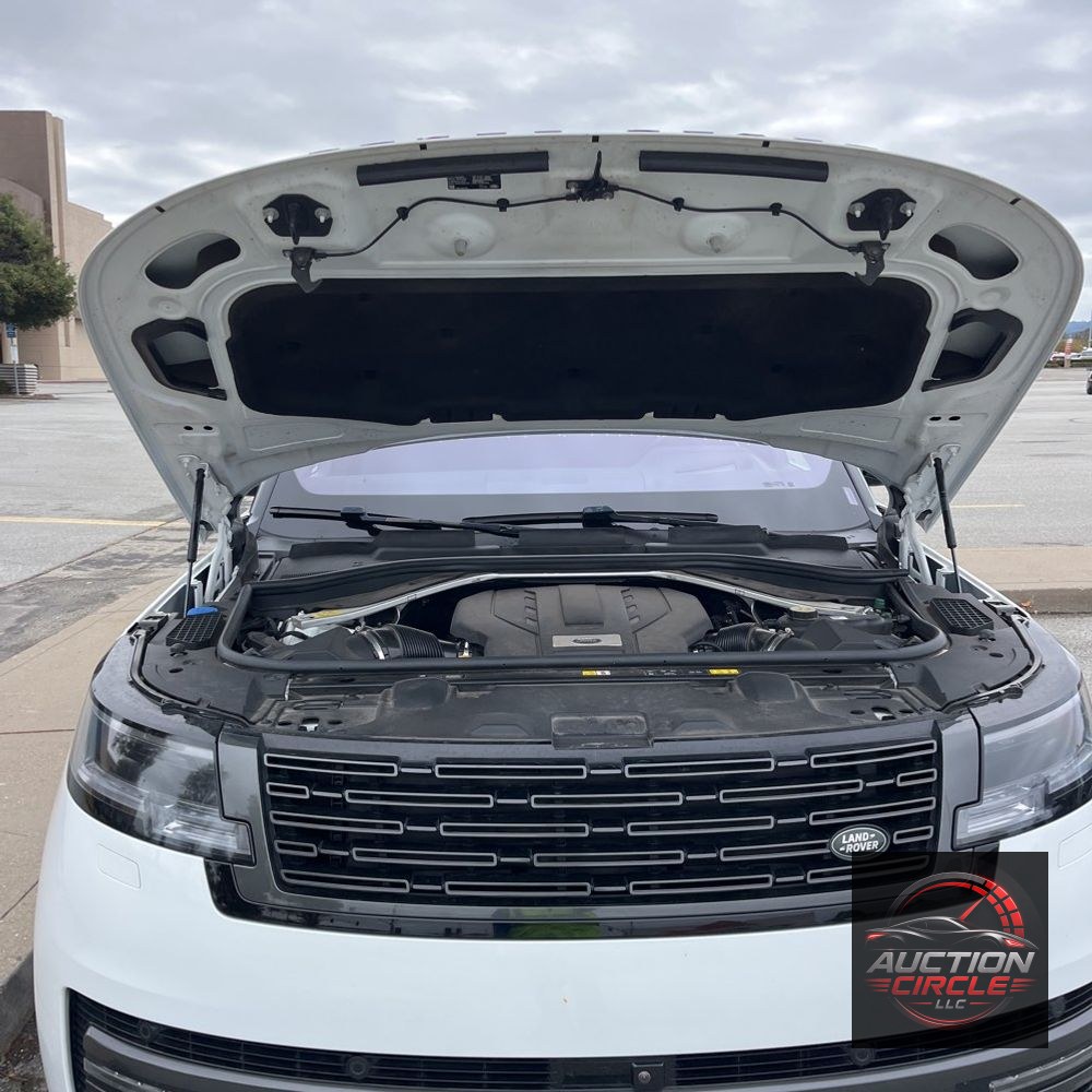 2023 Land Rover Range Rover SE