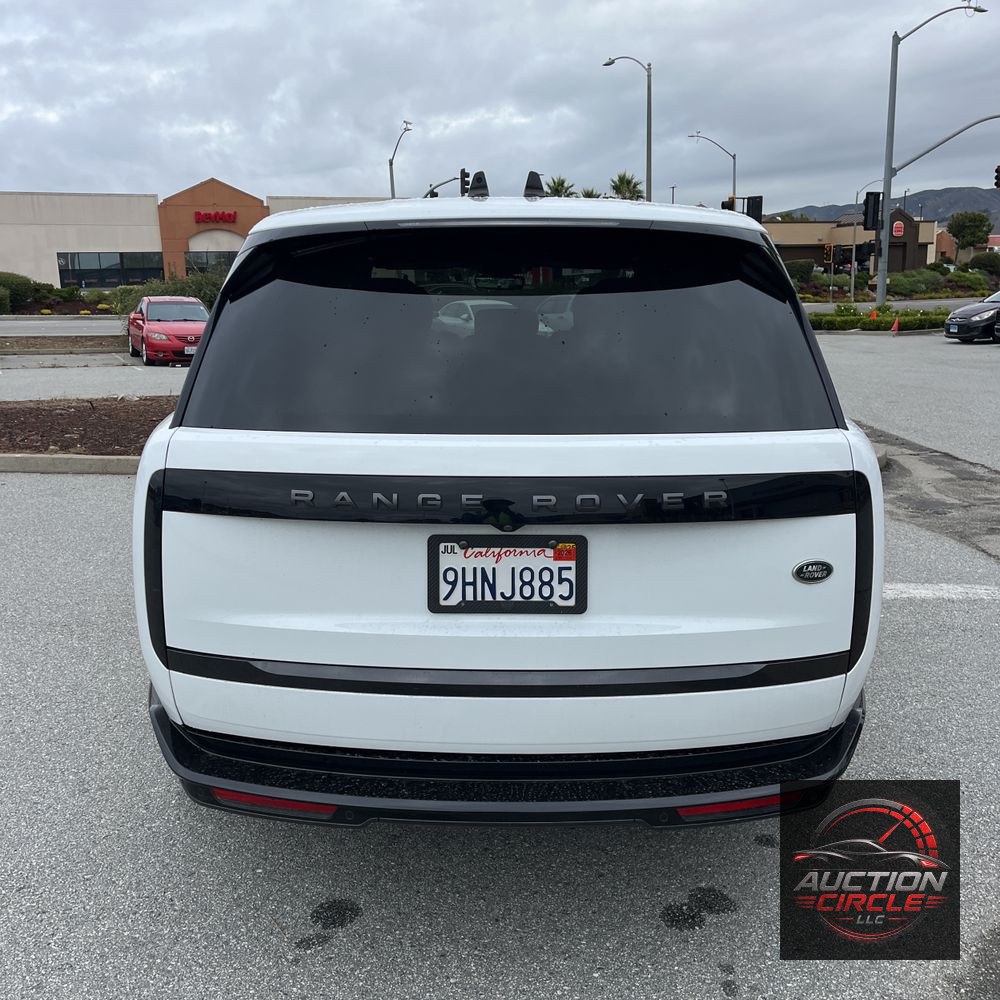 2023 Land Rover Range Rover SE