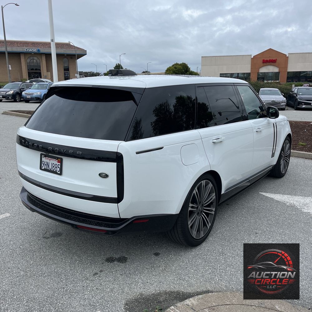 2023 Land Rover Range Rover SE